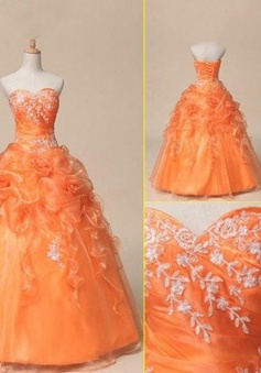 Elegant Ball Gown Floor-length Sweetheart Lace-up Prom Quinceanera Dress with  Appliques