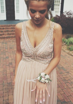 A-line V-Neck Floor-Length Chiffon Beading Pearl Pink Evening/Prom Dress