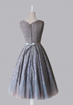 Vintage Scalloped-Edge Short Lace Gray Prom Dress with Sash ...