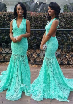 Mermaid V-Neck Sweep Rrain Sleeveless Open Back Green Lace Prom Dress