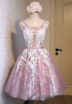 Popular Bateau Sleeveless Knee-Length Rose Quartz Homecoming Dress with White Appliques Sash