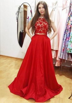 Two Piece Bateau Sleeveless Floor-Length Red Prom Dress with Appliques Pockets