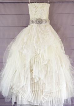 Crispy Strapless High Low Wedding Dress with Beading Lace