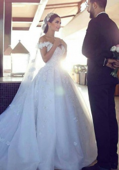 Stylish Off Shoulder Court Train Organza Wedding Dress with Lace Patchwork