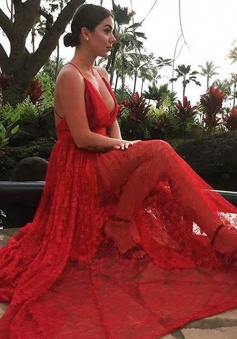 A-Line Spaghetti Straps Sweep Train Criss-Cross Straps Red Lace Prom Dress