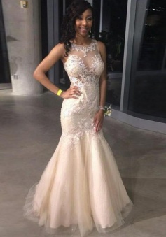 Mermaid Round Neck Long Pearl Pink Tulle Prom Dress with Appliques