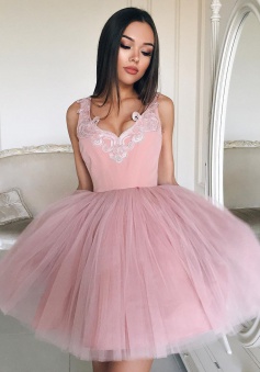 Ball Gown V-Neck Short Pink Tulle Homecoming Dress with Appliques