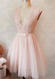 A-Line V-Neck Short Pearl Pink Tulle Homecoming Dress with Sash Lace