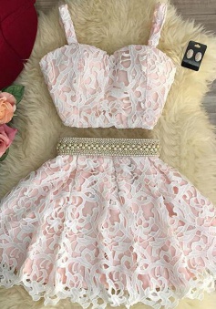 Sexy Two Piece Sweetheart Mini Pink Lace Homecoming Dress with Pearls