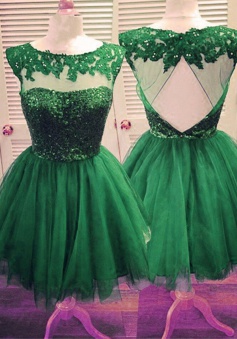 A-line Scoop Short Tulle Lace Green Homecoming Dress with Appliques Beaded