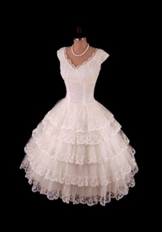 Nectarean Scalloped-Edge Cap Sleeves Mid-Calf Light Champagne Lace Homecoming Dress