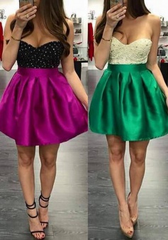 Sexy Sweetheart Sleeveless Mini Homecoming Dress with Beading