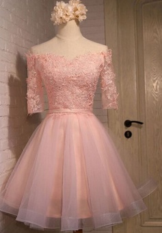 Exquisite Off Shoulder Half Sleeves Knee-Length Pink Organza Homecoming Dress with Appliques Sash