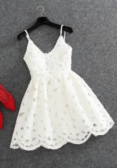 A-Line V-Neck Short White Lace Homecoming Dress