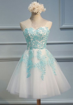 A-Line Sweetheart Short White Tulle Homecoming Dress with Appliques