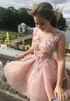 A-Line V-Neck Sleeveless Short Pink Tulle Homecoming Dress with Appliques