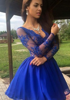 A-Line V-Neck Long Sleeves Short Royal Blue Homecoming Dress with Appliques