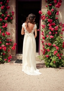 Cap Sleeves Sexy Beaded V-Neck Summer Beach Wedding Dress