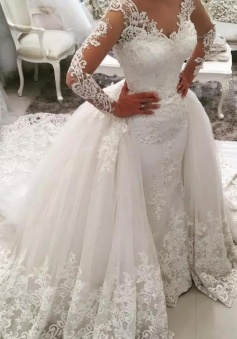 Appliques Long Sleeves V Neck Watteau Train Mermaid Lace Wedding Dress