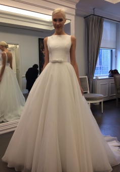 Elegant Jewel Backless Wedding Dress 2018 A-line Sleeveless Bridal Gowns