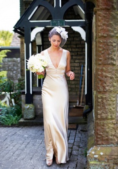 Sleeveless Summer Empire V-Neck Floor-Length Wedding Dresses