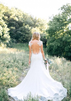 2018 Lace Sheer Mermaid Backless Country Wedding Dresses