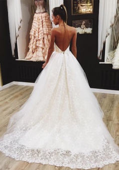 Lovely Backless Wedding Dresses 2018 Lace Tulle Sexy Bride Dress