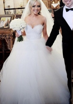 Gorgeous Sweetheart Lace Ball Gown Princess Dress Tulle Custom Made Bridal Gown BA6585