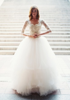 Gorgeous White Tulle Crystal Bridal Gown with Beadings Latest Zipper Floor Length Wedding Dress