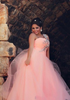 Cute Pink One shuolder Plus Size Wedding Dress New Arrival Tulle Long Evening Dress