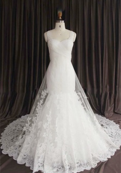 Sexy Lace Spaghetti Strap Mermaid Wedding Dress New Arrival Court Train Plus Size Bridal Gown