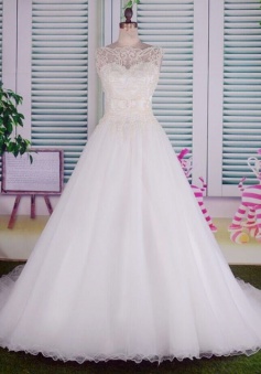 Elegant White Beading Long Bridal Gowns Bateau Court Train Tulle Ball Gown Wedding Dress