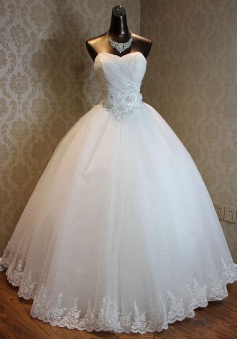 Lace-Up Sweetheart Ball Gown Princess Bridal Dresses Strapless Lace Charming Wedding Gowns