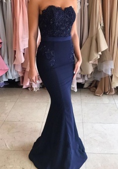 Strapless A Line Buttons Beadings Appliques 2018 Lace Prom Dress