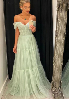 Off the Shoulder Light Green Tulle Long Pleats Evening Dress