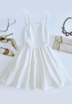 Chic Ivory Backless Short Homecoming Dress