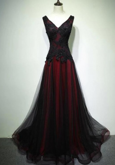 Gorgeous Black And Red V Neck Lace Tulle Prom Dress