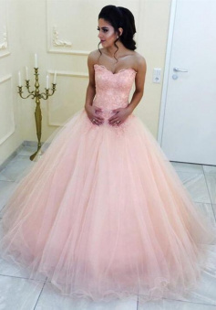 Elegant Sweetheart Ball Gowns Lace Appliques Party Dresses