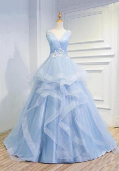 Vintage Baby Blue Organza Long V Neck Halter Prom Dress