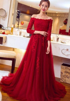 A-Line Red Lace Mermaid Prom Dresses