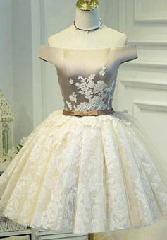 A-line/Princess Sleeveless Ivory Homecoming Prom Dresses