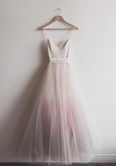 Spaghetti Straps A-line Floor-length Tulle Long Prom Dress