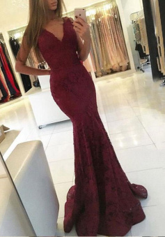 Trumpet/Mermaid Sweep Train Lace V-neck Prom Dresses