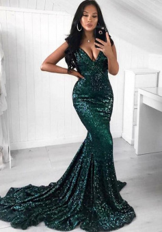 Sexy Mermaid Deep V-Neck Green Sequined Prom Dress