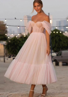 Off-the-Shoulder Princess Tulle  Tea-Length Prom Dresses