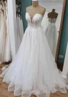 Simple white lace long ball gown wedding dress