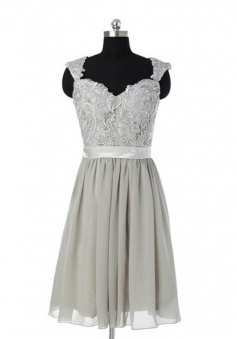 Generous Scoop Sleeveless Knee-Length Grey Bridesmaid Dress with Appliques Sash