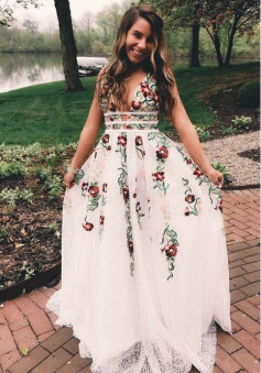 Beauty V Neck Backless Long Print Prom Dresses