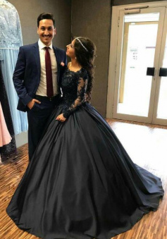 Vintage Long Sleeves Navy Blue Ball Gown Lace Prom Dress