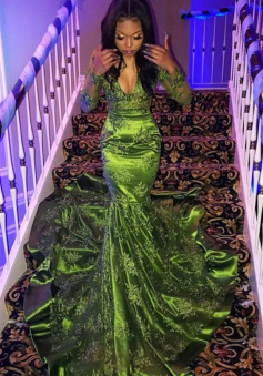 Sexy Long Sleeve Green Evening Dresses for Juniors